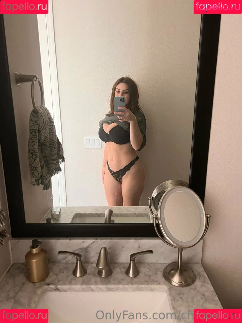 Chloe Lamb Onlyfans Photo Gallery 