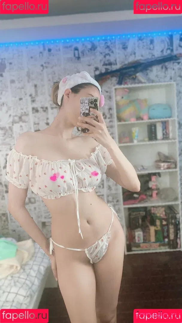 Kura Onee-san Onlyfans Photo Gallery 