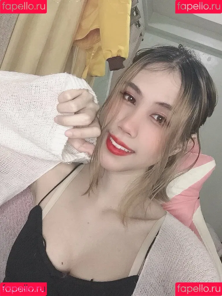 Kura Onee-san Onlyfans Photo Gallery 