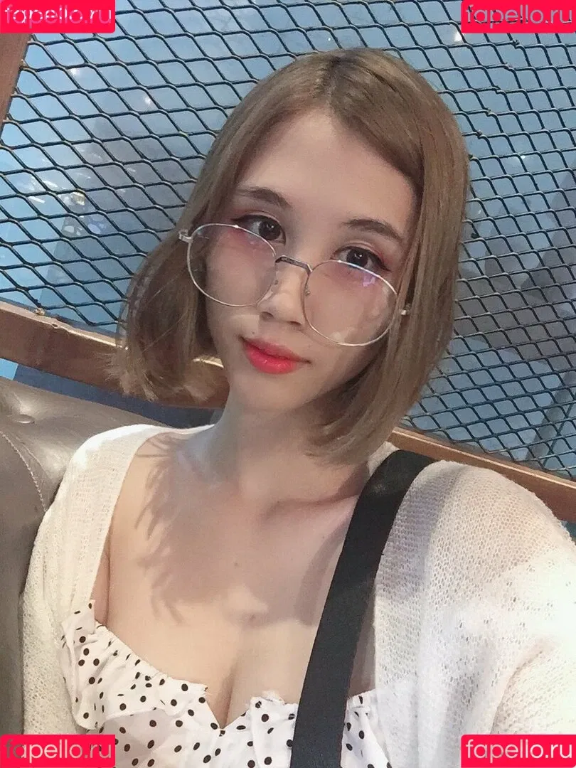 Kura Onee-san Onlyfans Photo Gallery 