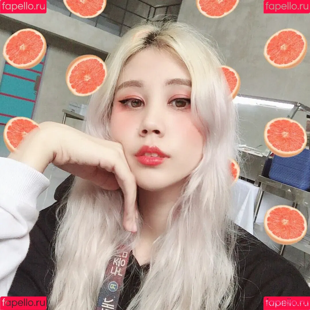 Kura Onee-san Onlyfans Photo Gallery 