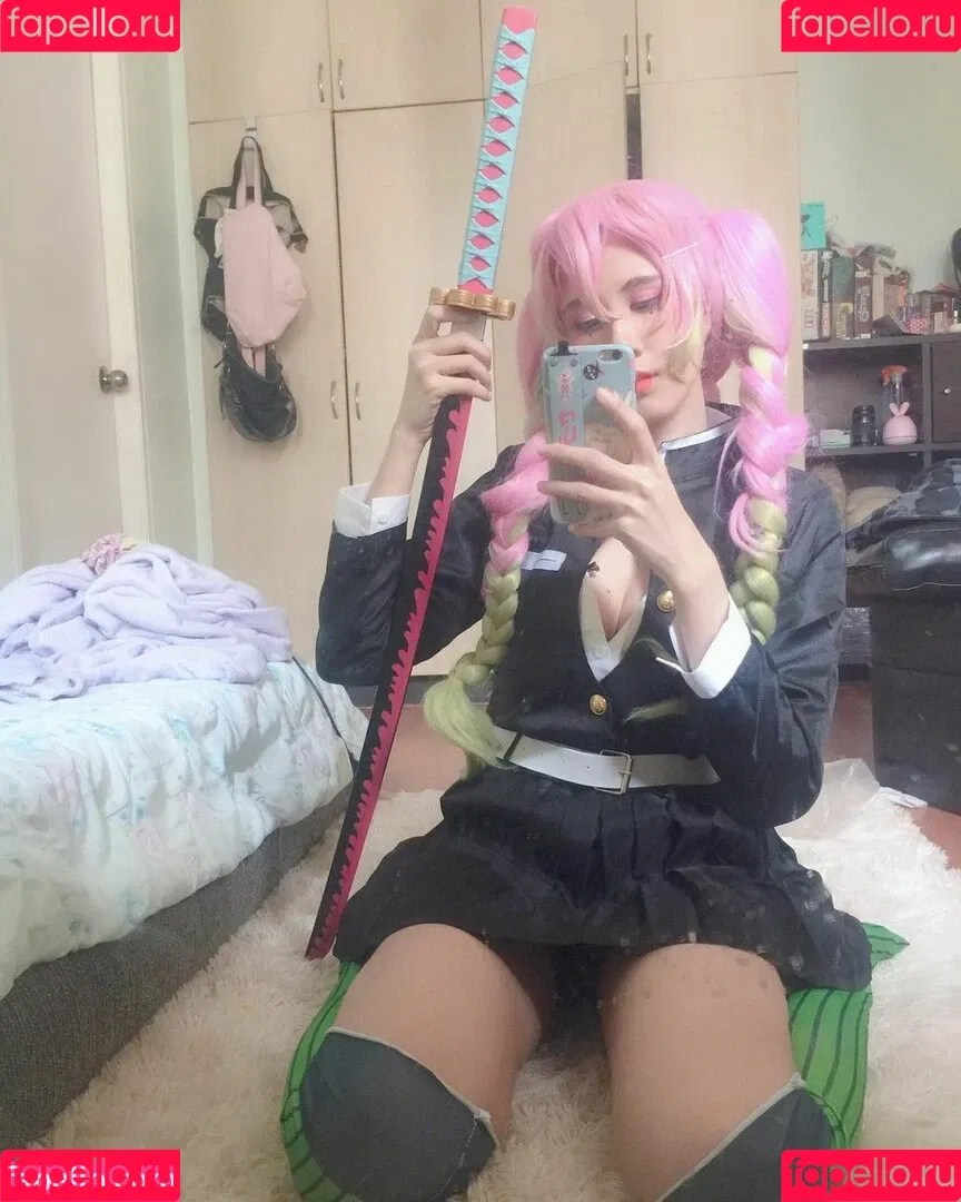 Kura Onee-san Onlyfans Photo Gallery 