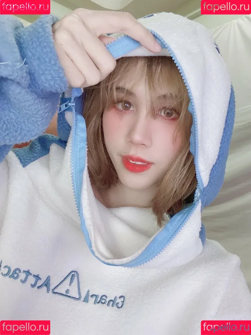 Kura Onee-san Onlyfans Photo Gallery 