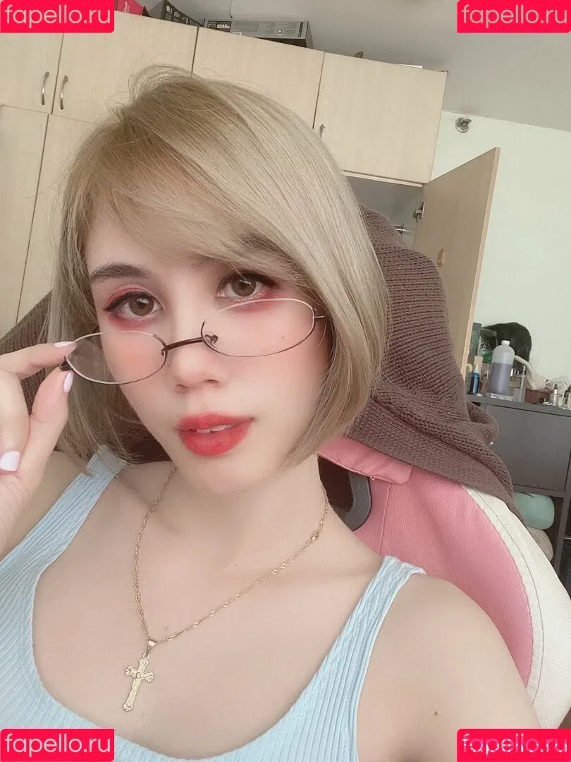 Kura Onee-san Onlyfans Photo Gallery 