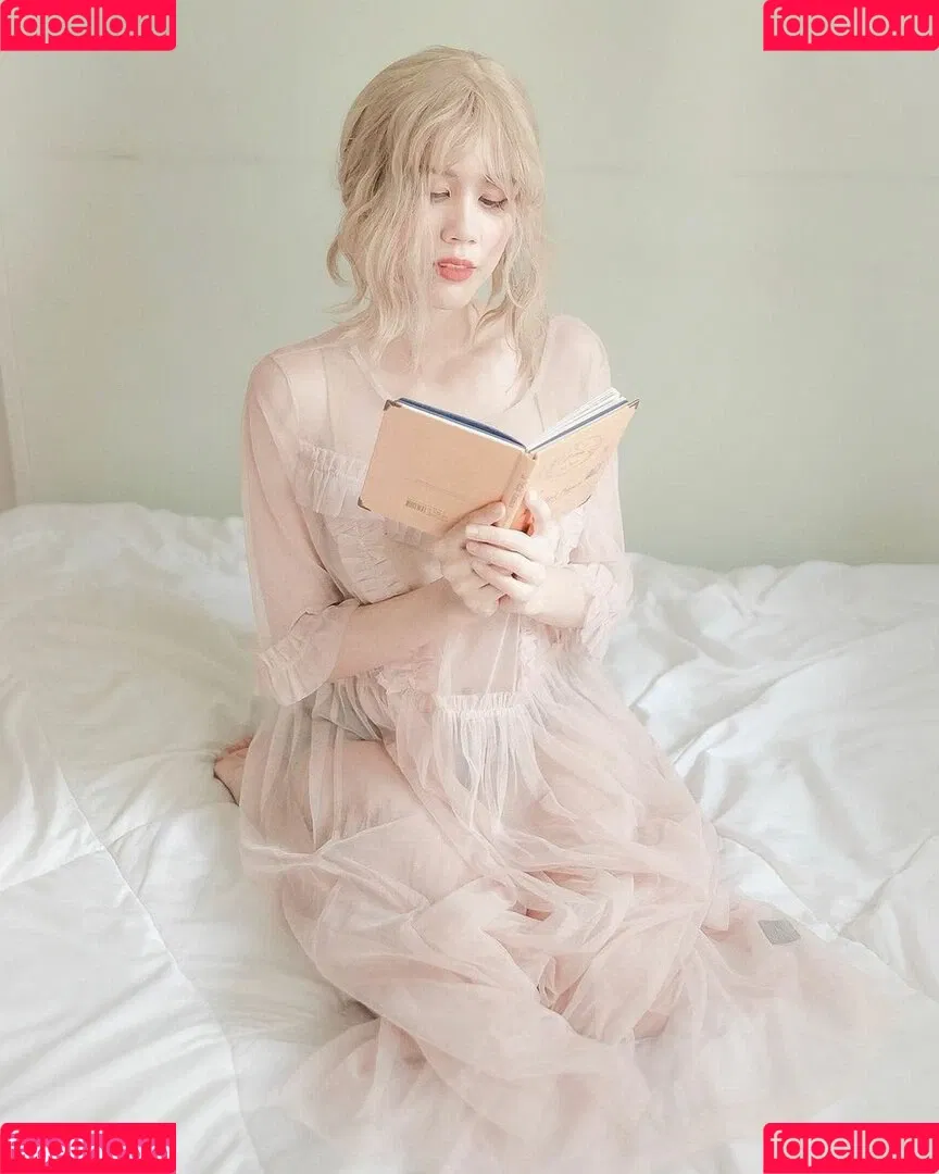 Kura Onee-san Onlyfans Photo Gallery 