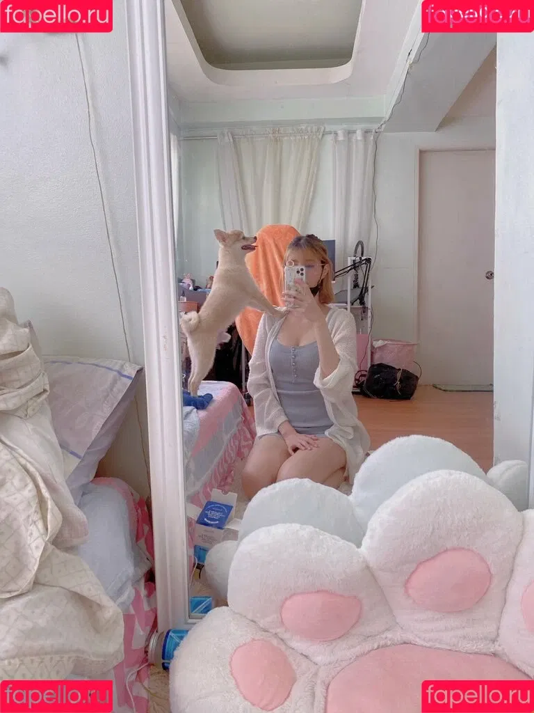 Kura Onee-san Onlyfans Photo Gallery 
