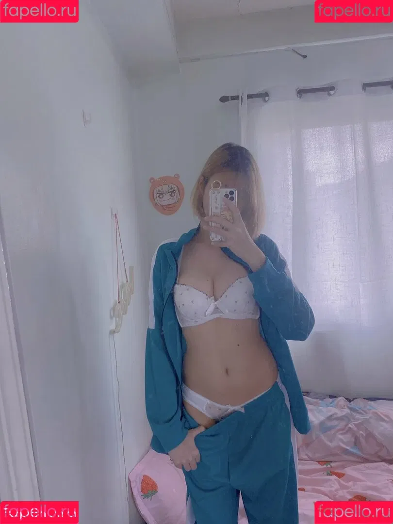 Kura Onee-san Onlyfans Photo Gallery 