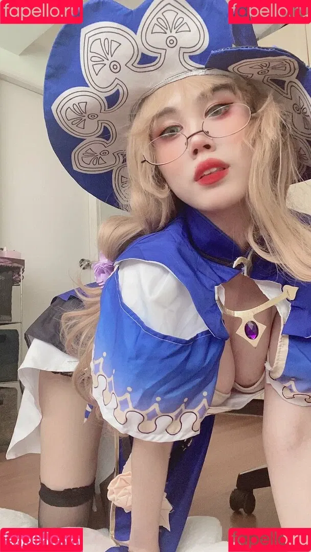 Kura Onee-san Onlyfans Photo Gallery 