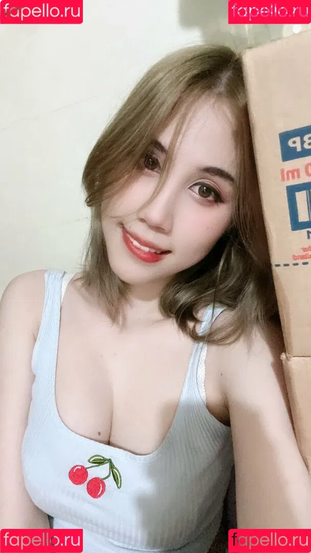 Kura Onee-san Onlyfans Photo Gallery 