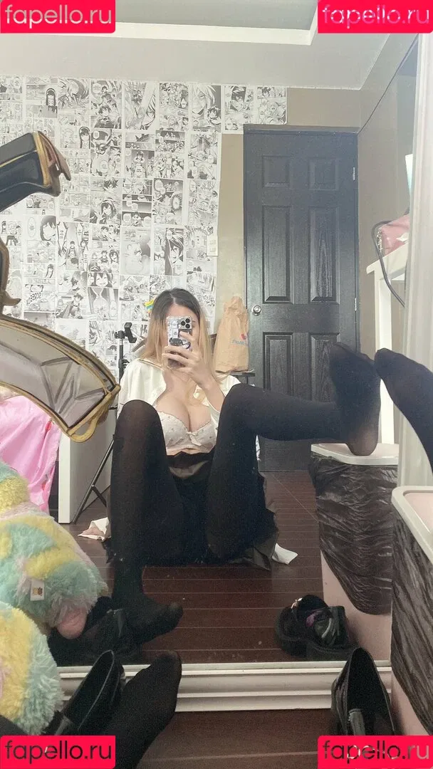 Kura Onee-san Onlyfans Photo Gallery 