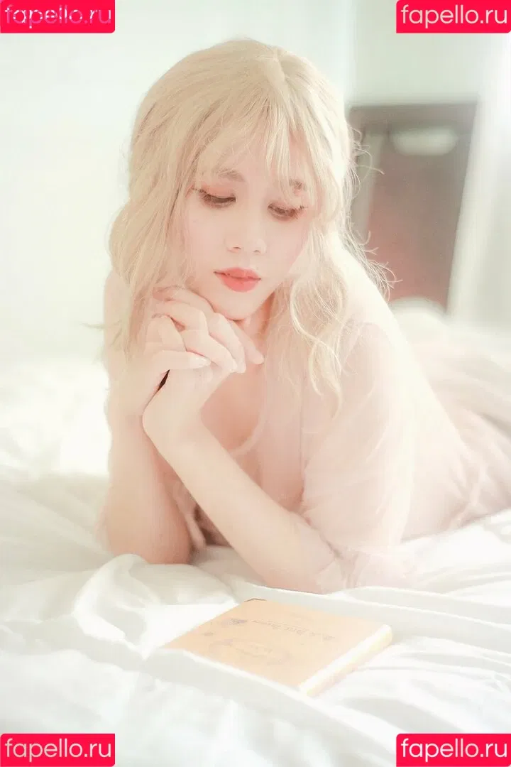 Kura Onee-san Onlyfans Photo Gallery 