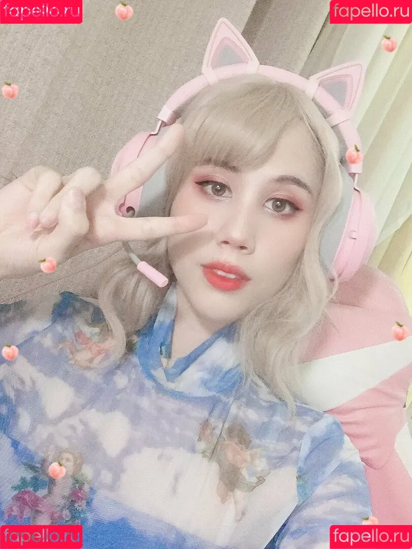 Kura Onee-san Onlyfans Photo Gallery 