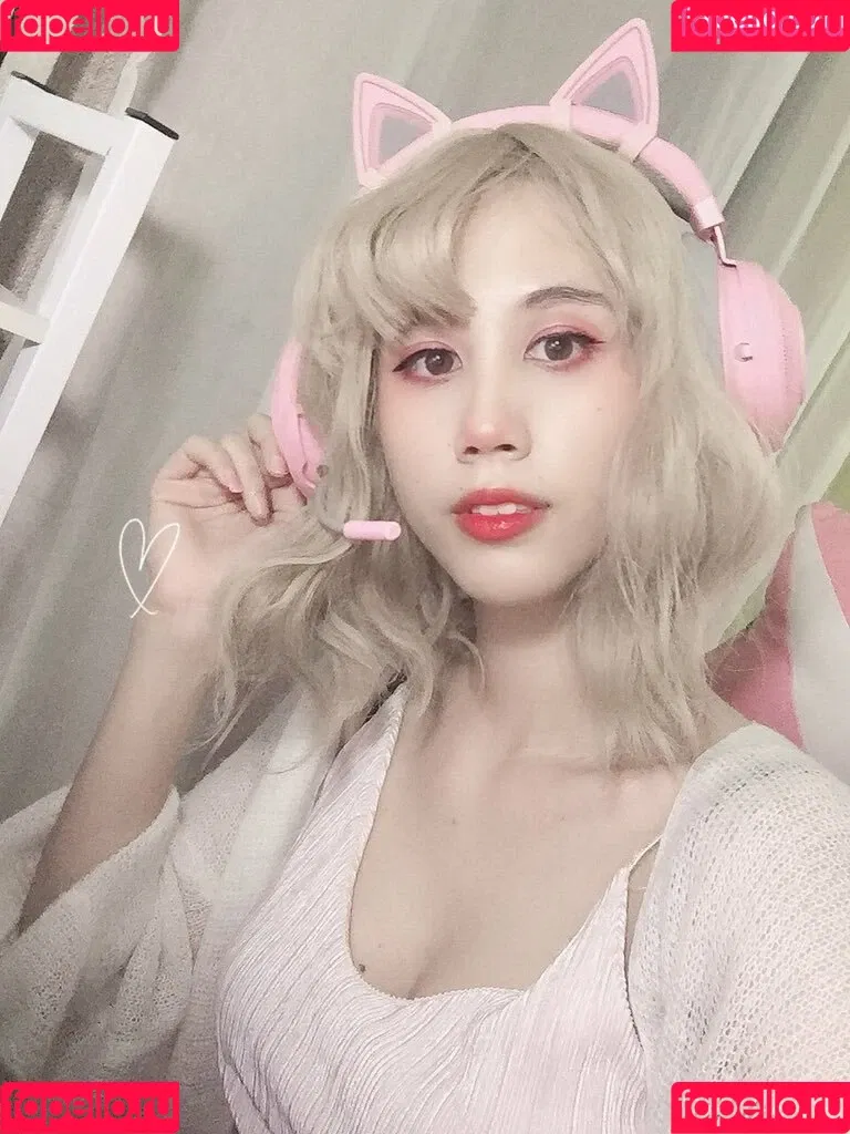 Kura Onee-san Onlyfans Photo Gallery 
