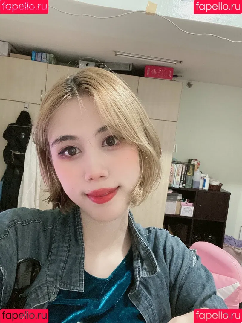 Kura Onee-san Onlyfans Photo Gallery 