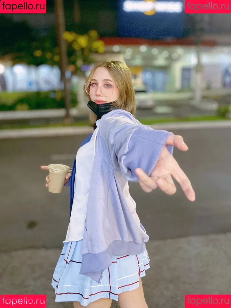 Kura Onee-san Onlyfans Photo Gallery 
