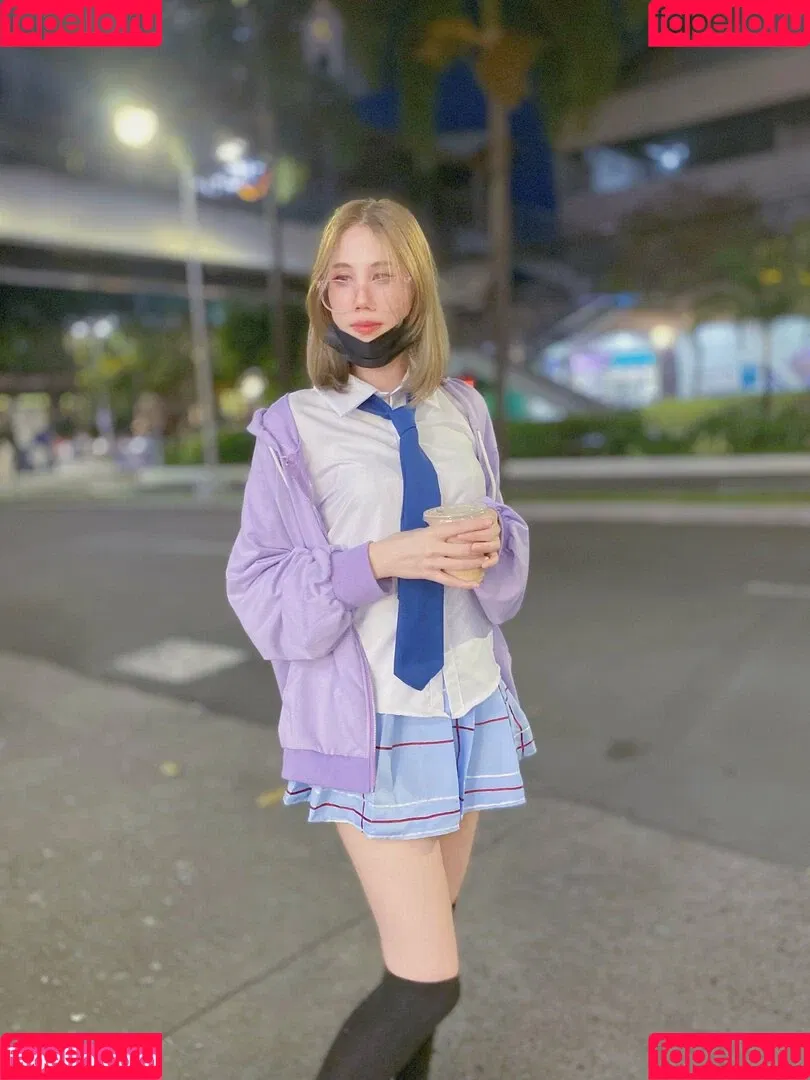 Kura Onee-san Onlyfans Photo Gallery 