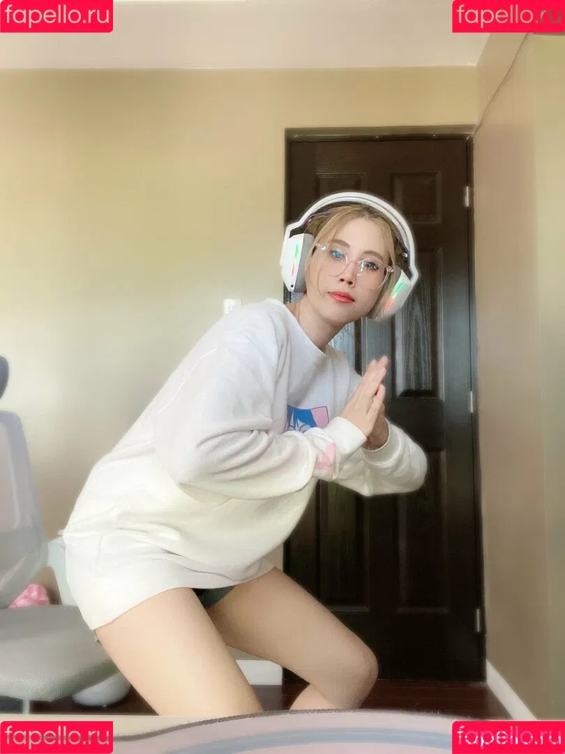 Kura Onee-san Onlyfans Photo Gallery 