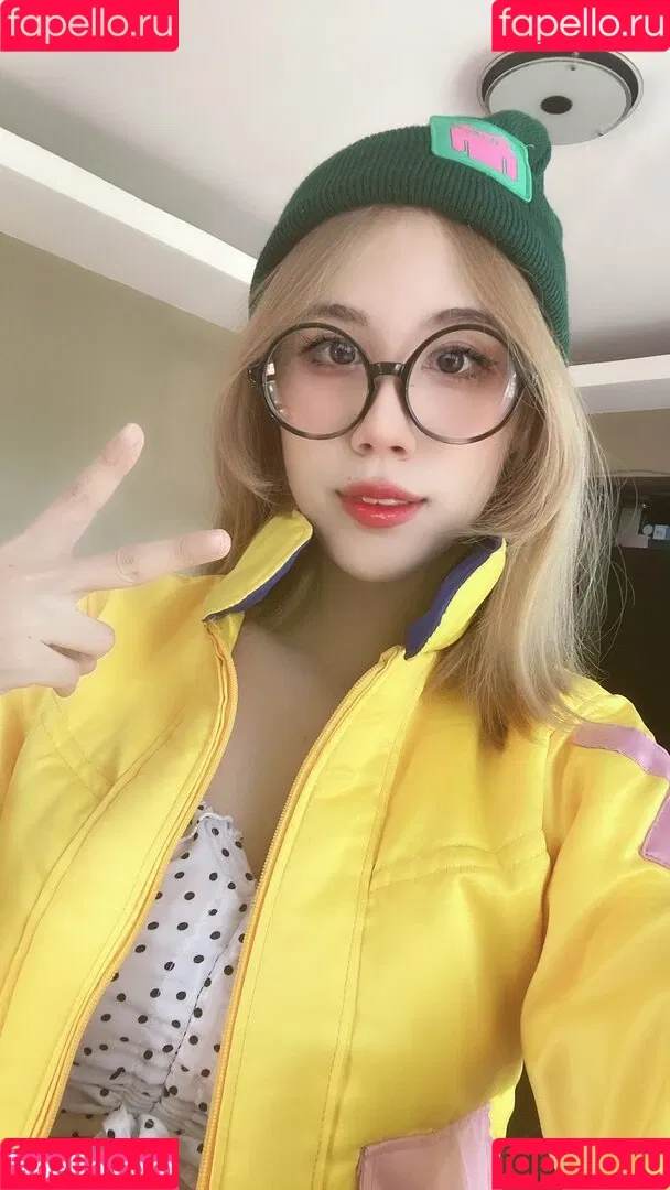 Kura Onee-san Onlyfans Photo Gallery 