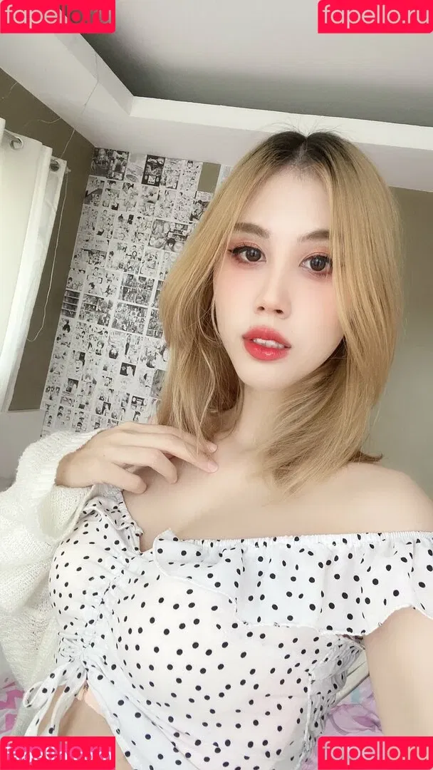 Kura Onee-san Onlyfans Photo Gallery 
