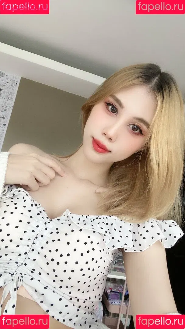 Kura Onee-san Onlyfans Photo Gallery 