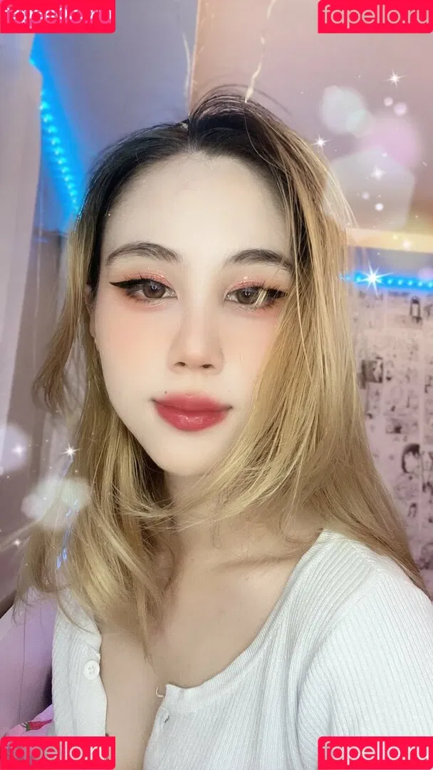 Kura Onee-san Onlyfans Photo Gallery 