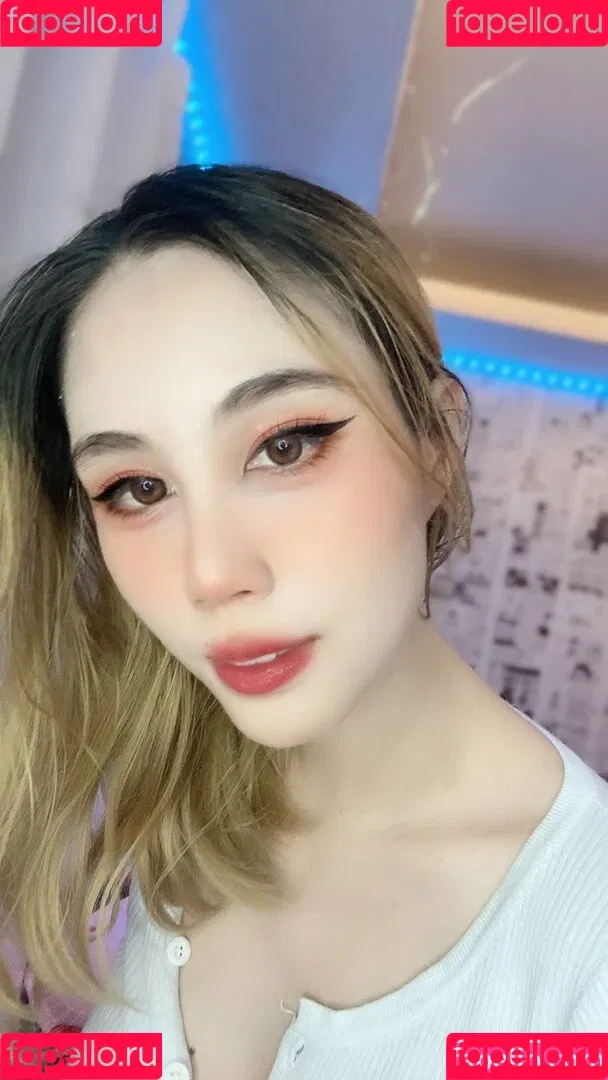 Kura Onee-san Onlyfans Photo Gallery 