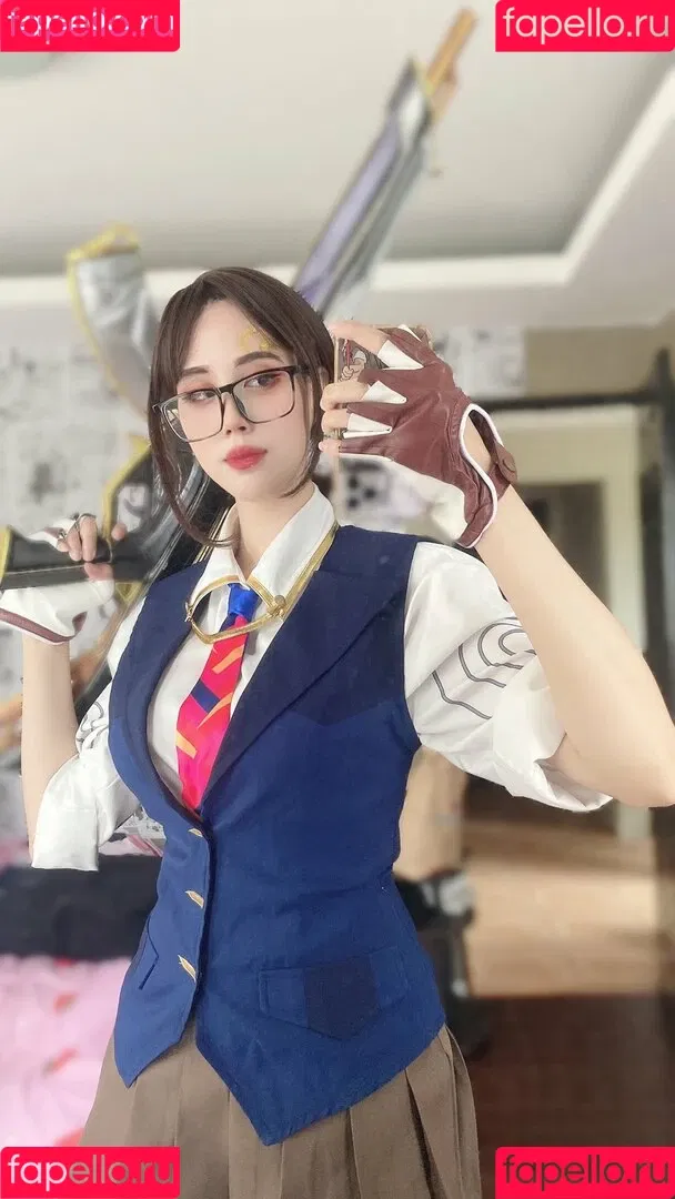 Kura Onee-san Onlyfans Photo Gallery 