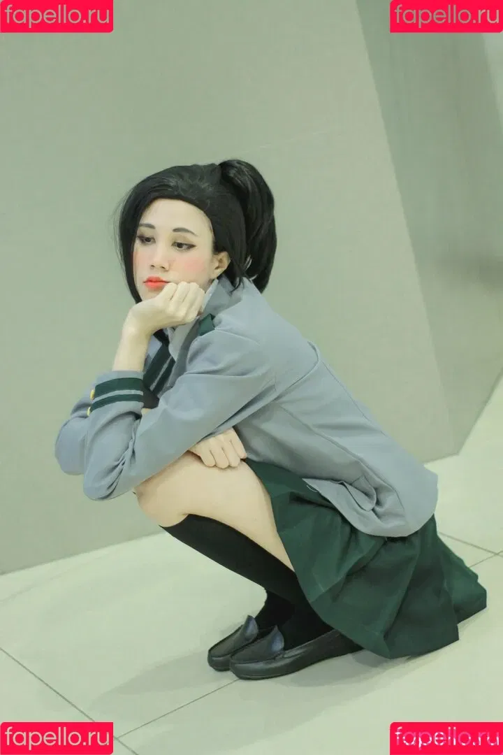 Kura Onee-san Onlyfans Photo Gallery 