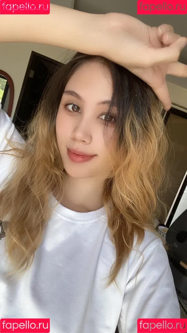 Kura Onee-san Onlyfans Photo Gallery 