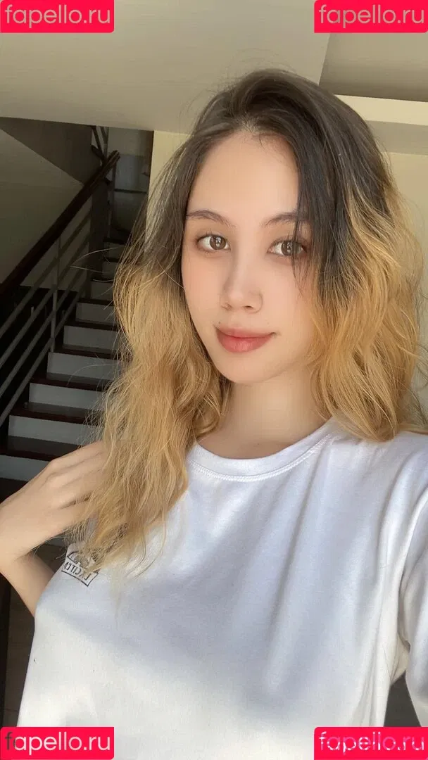 Kura Onee-san Onlyfans Photo Gallery 