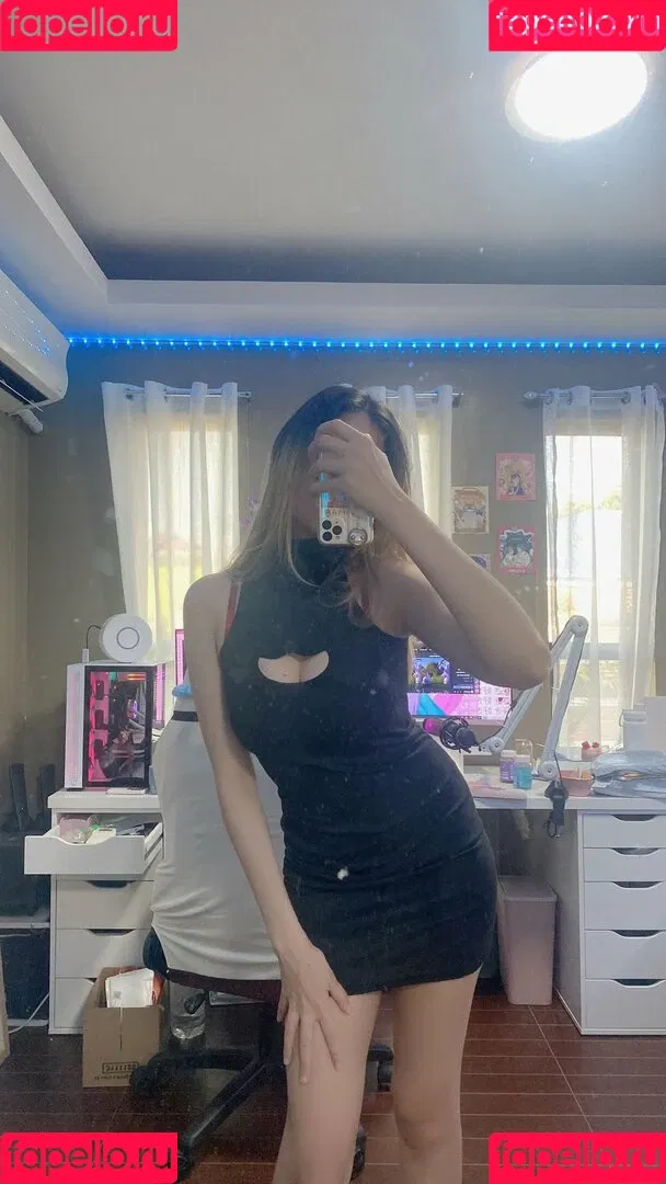 Kura Onee-san Onlyfans Photo Gallery 