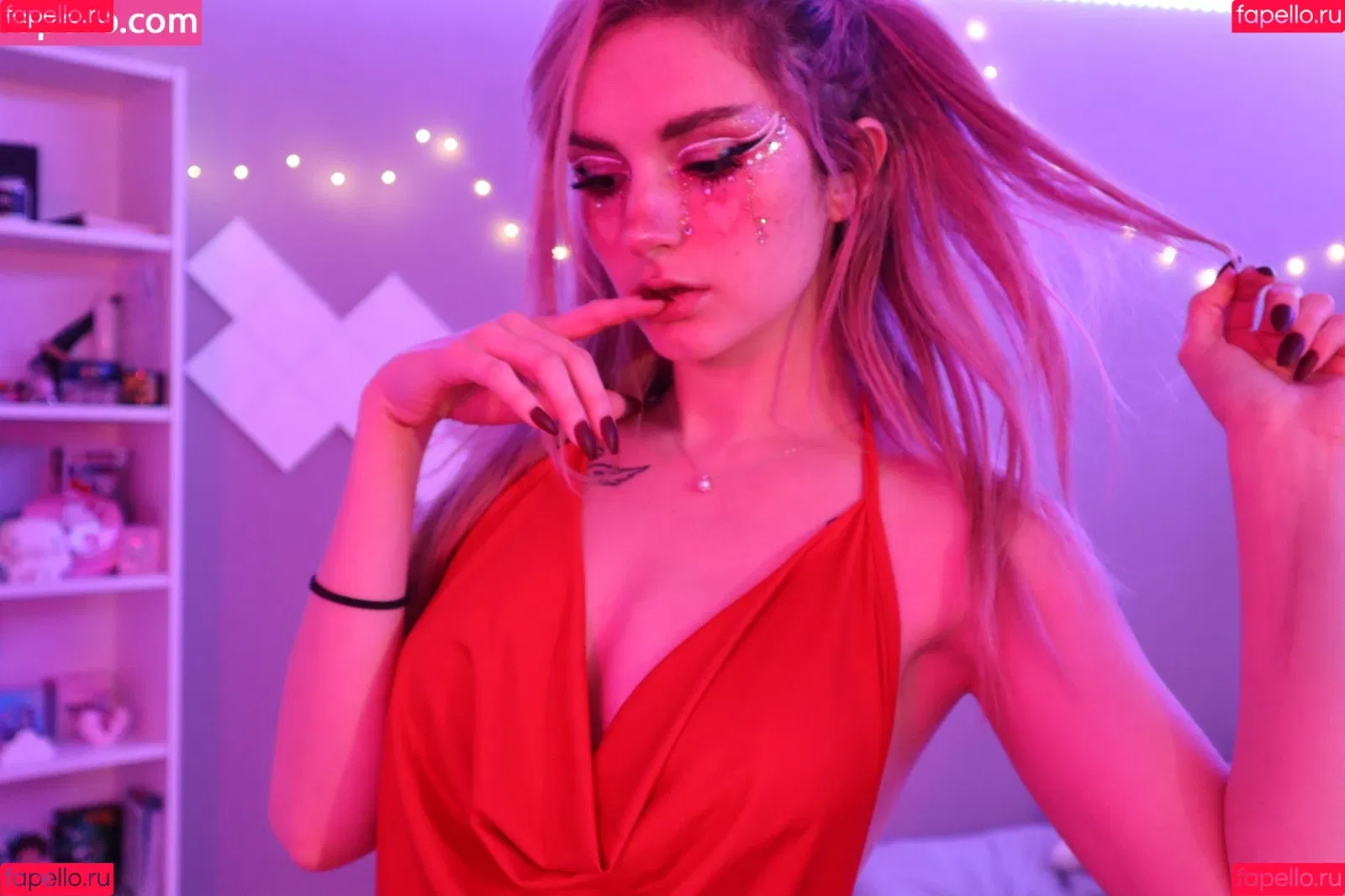 Busy B ASMR Onlyfans Photo Gallery 