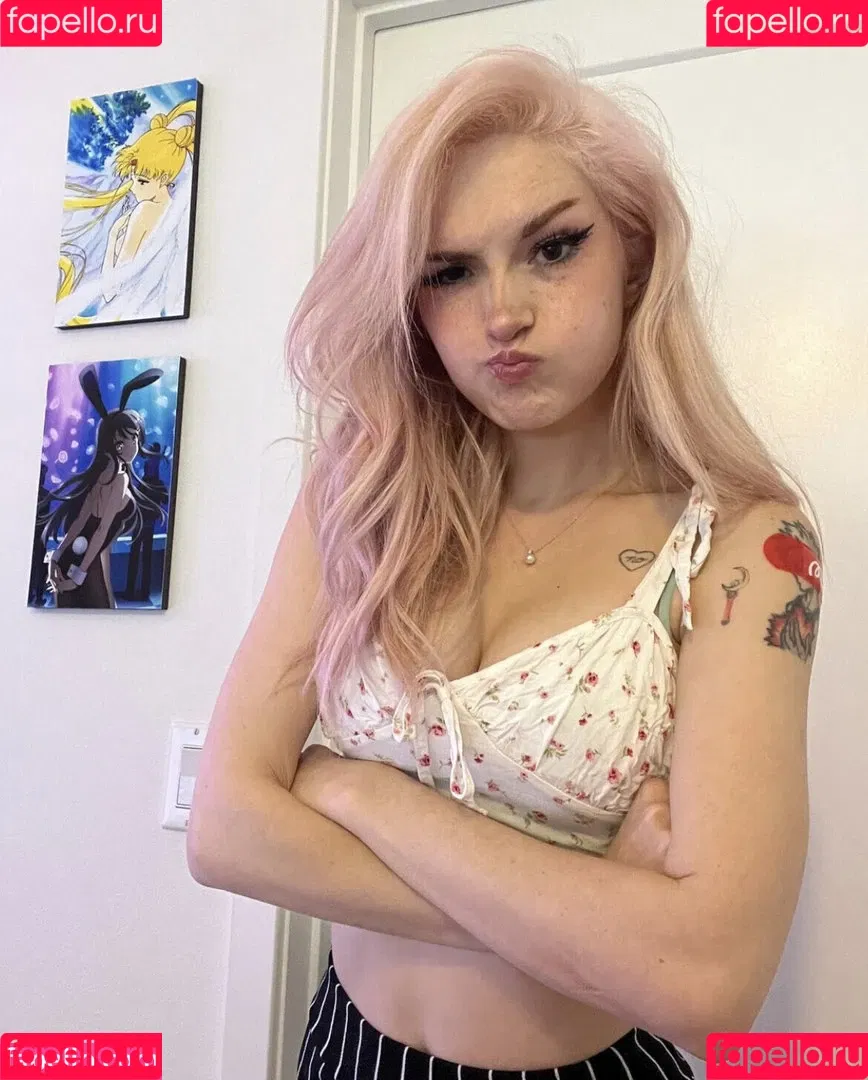 Busy B ASMR Onlyfans Photo Gallery 