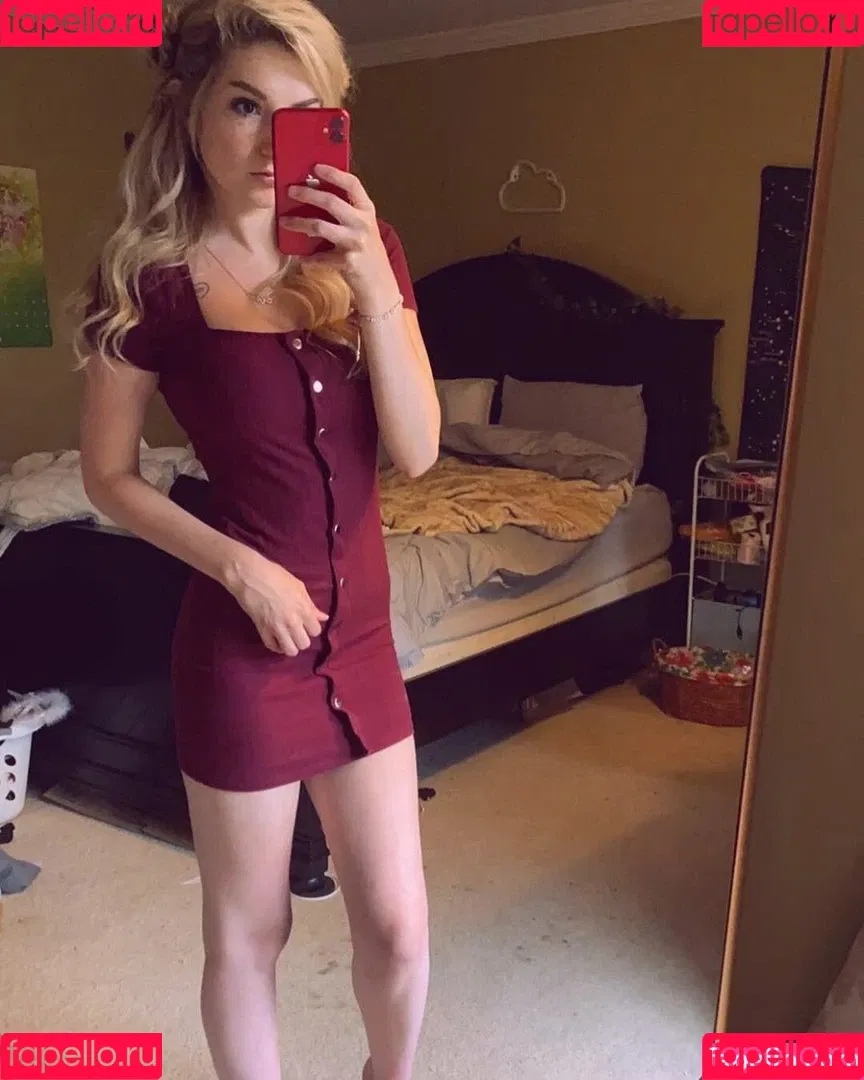 Busy B ASMR Onlyfans Photo Gallery 