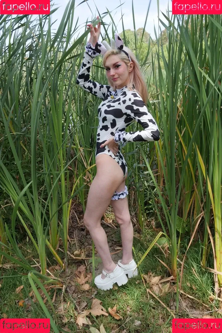 Busy B ASMR Onlyfans Photo Gallery 
