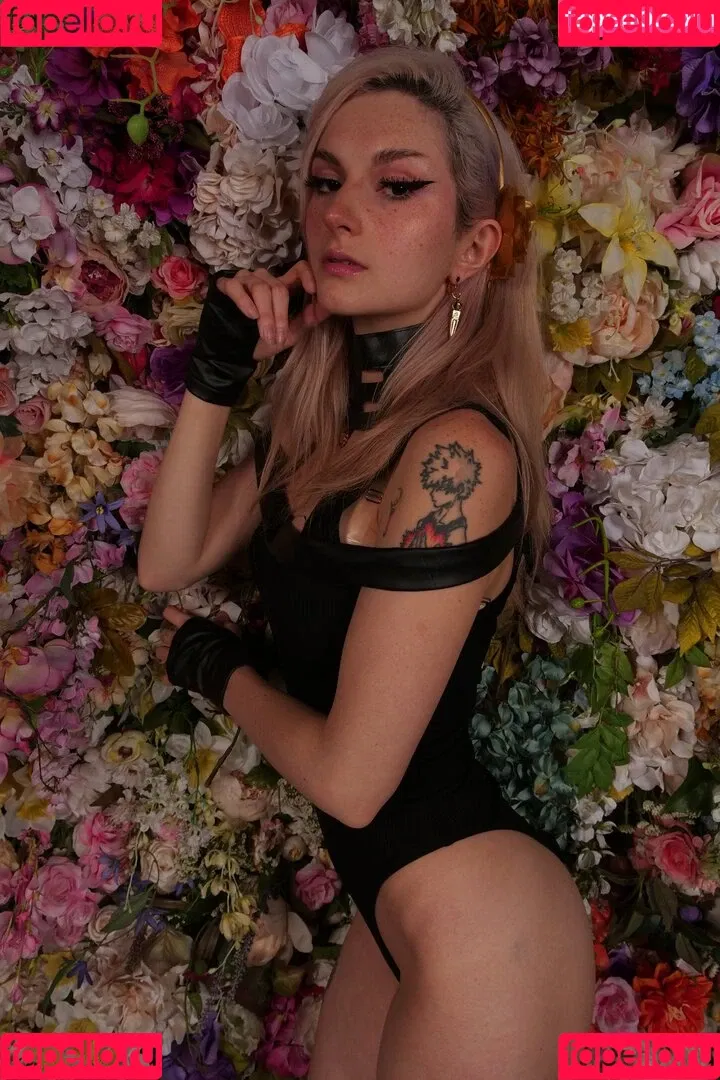 Busy B ASMR Onlyfans Photo Gallery 