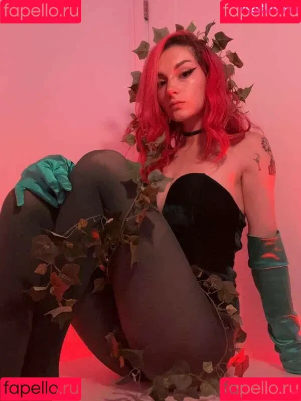 Busy B ASMR Onlyfans Photo Gallery 