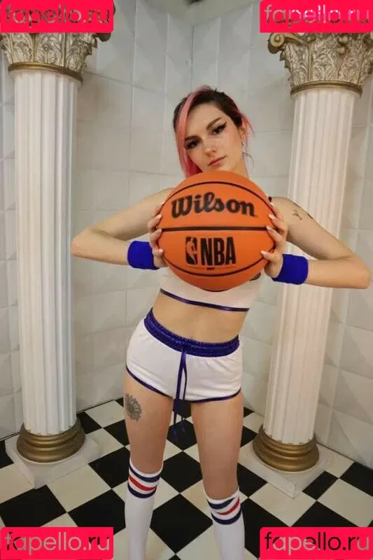 Busy B ASMR Onlyfans Photo Gallery 