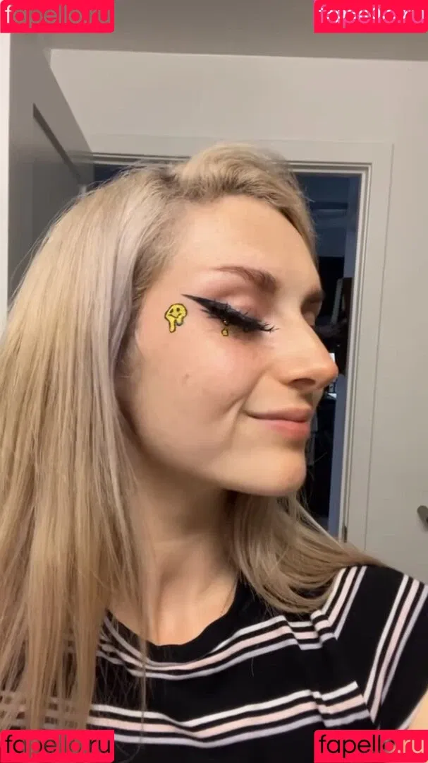 Busy B ASMR Onlyfans Photo Gallery 