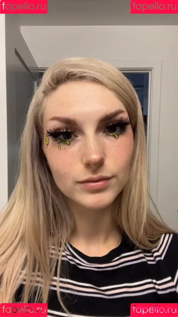 Busy B ASMR Onlyfans Photo Gallery 