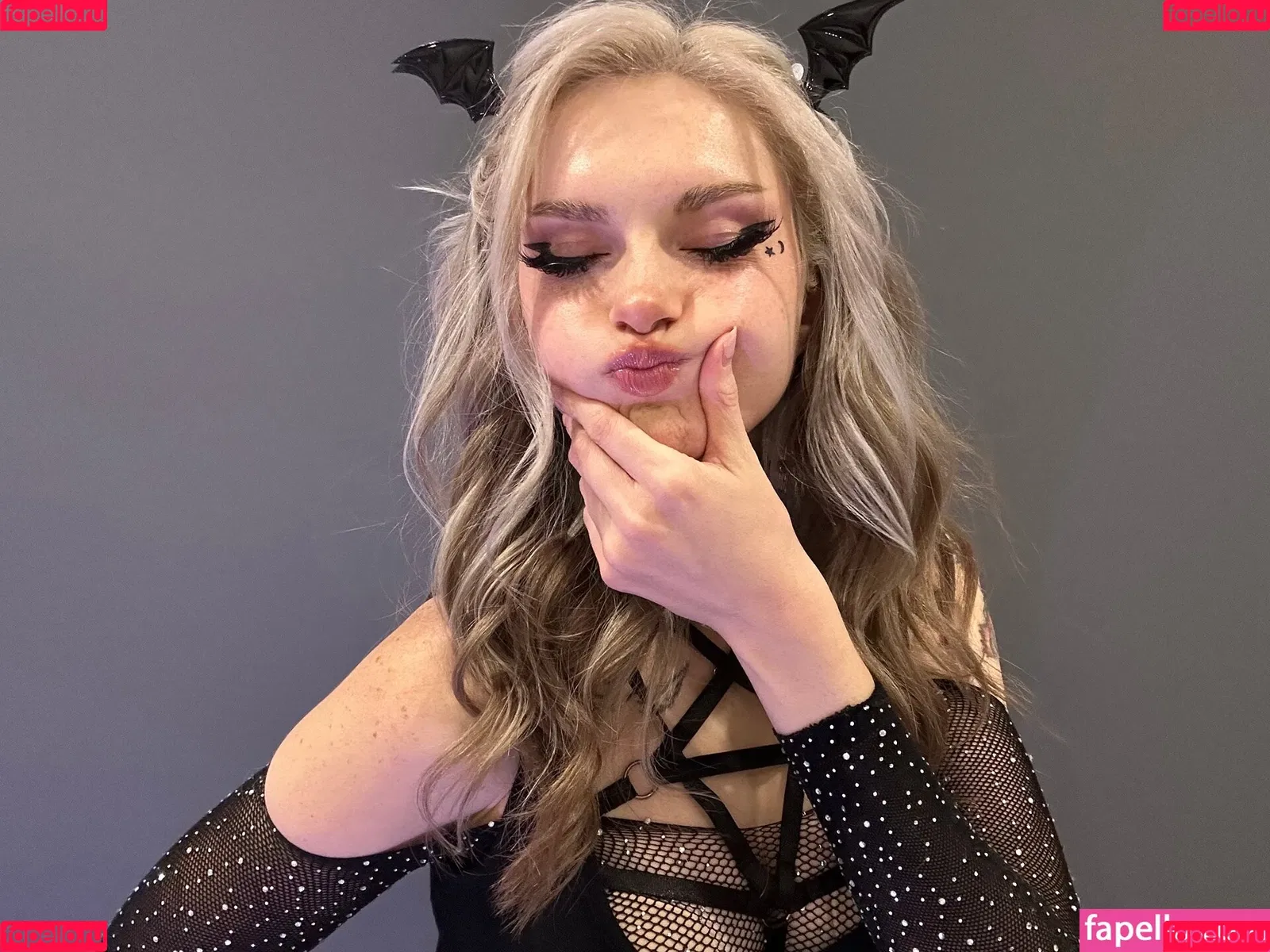 Busy B ASMR Onlyfans Photo Gallery 