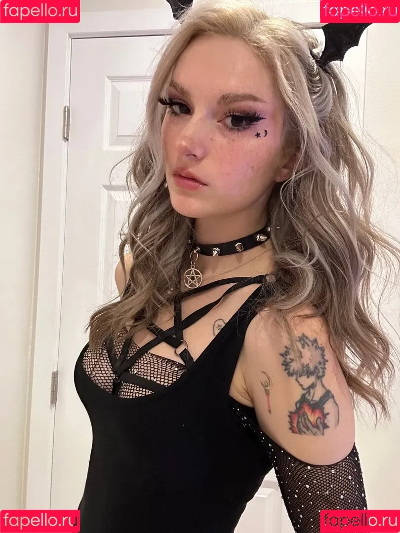 Busy B ASMR Onlyfans Photo Gallery 