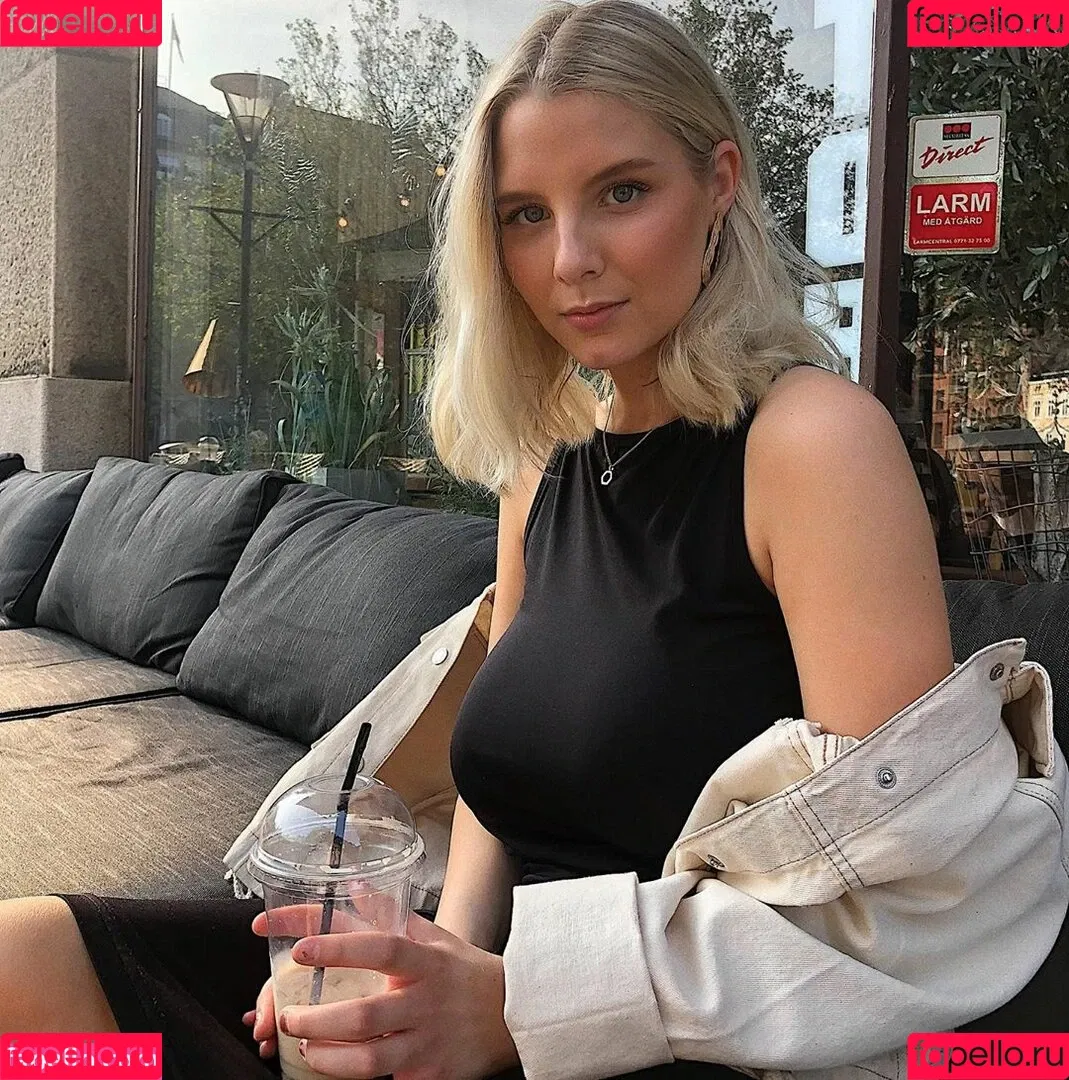 Stina Onlyfans Photo Gallery 