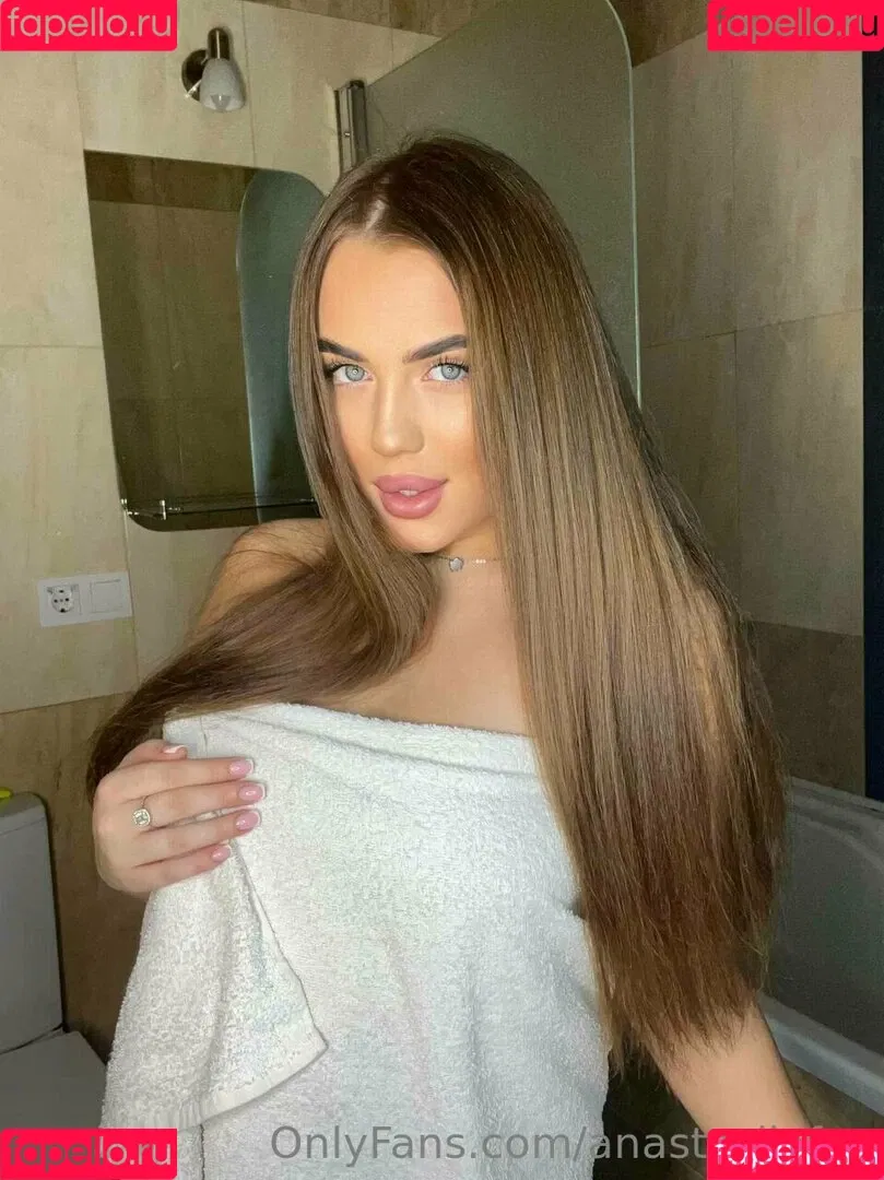 anastasiiafox Onlyfans Photo Gallery 
