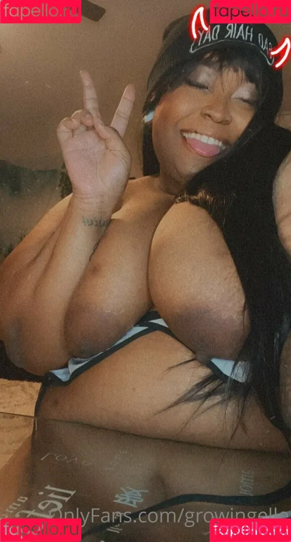 growingellex Onlyfans Photo Gallery 