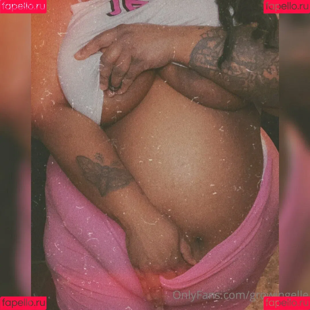 growingellex Onlyfans Photo Gallery 