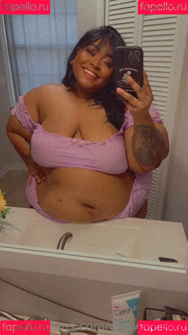 growingellex Onlyfans Photo Gallery 
