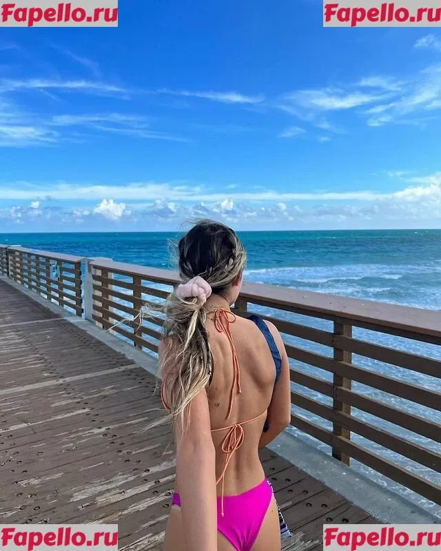 Schlenker Sisters Onlyfans Photo Gallery 