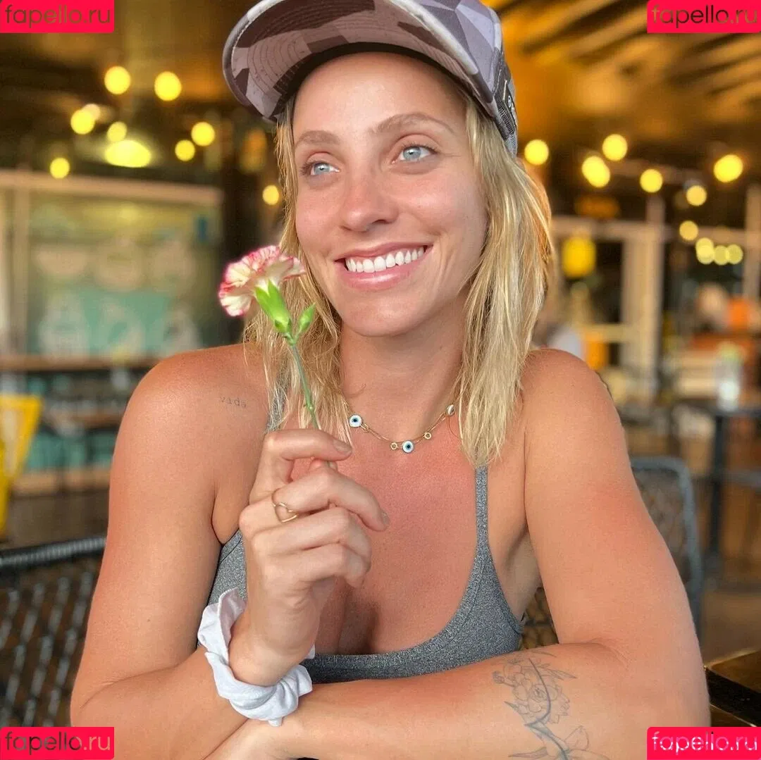 Paloma Tocci Onlyfans Photo Gallery 
