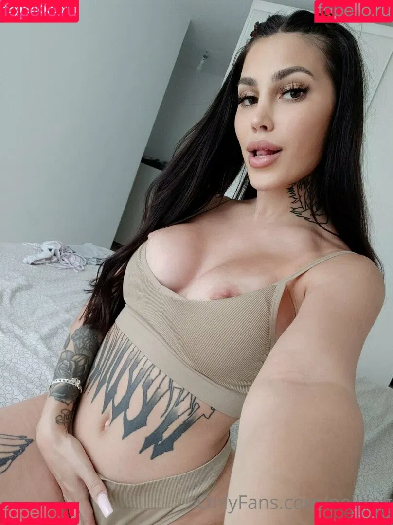 kiarabennet Onlyfans Photo Gallery 